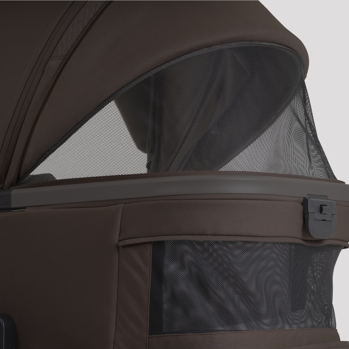 Silver Cross Cove 2 Compact Bassinet