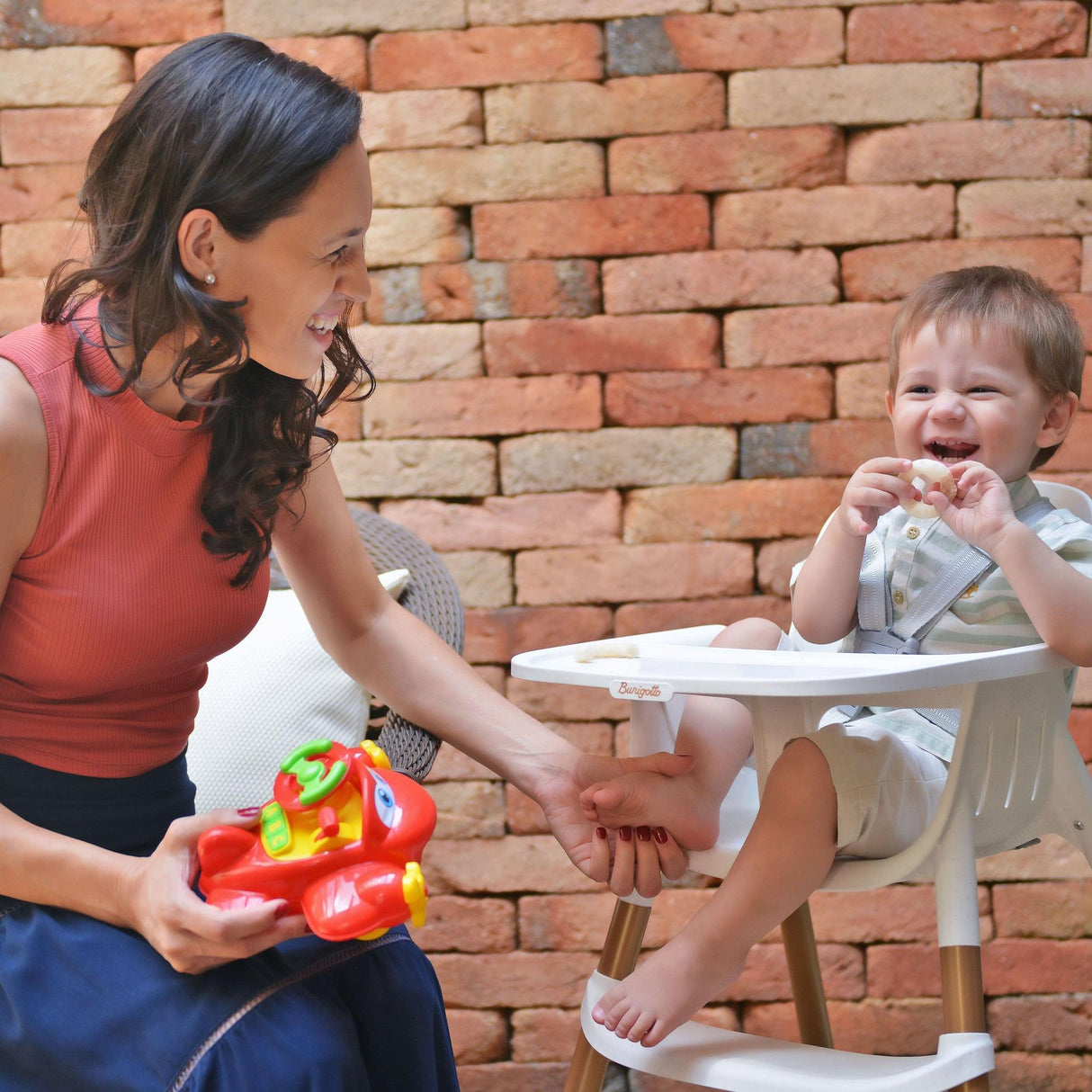 PEG Poke Lightweight High Chair