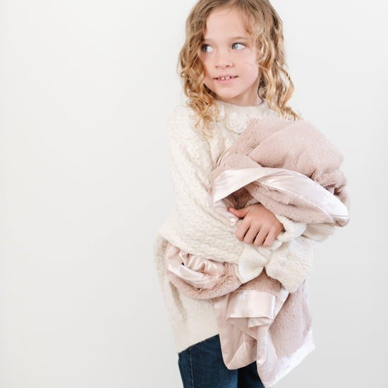 Satin Receiving Blanket Daisy