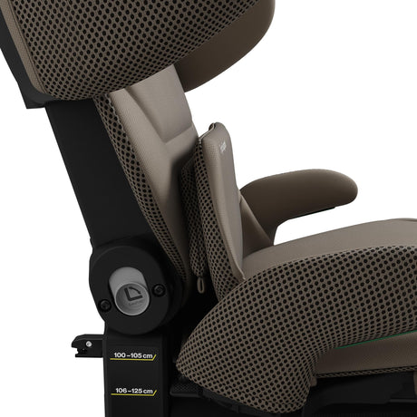 Axkid UP Booster Car Seat