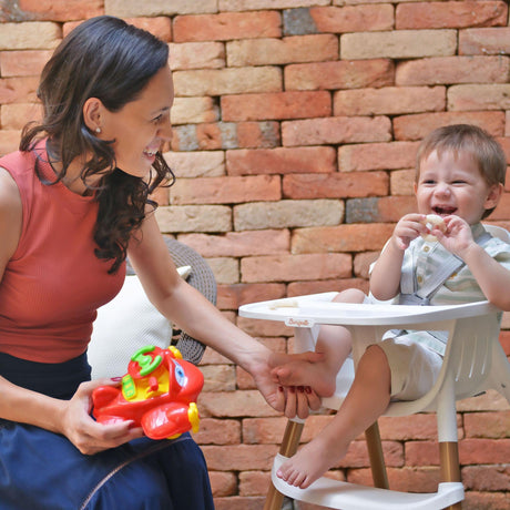 PEG Poke Lightweight High Chair