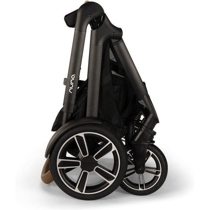 Nuna DEMI Next with Travel Board + PIPA Urbn Travel System