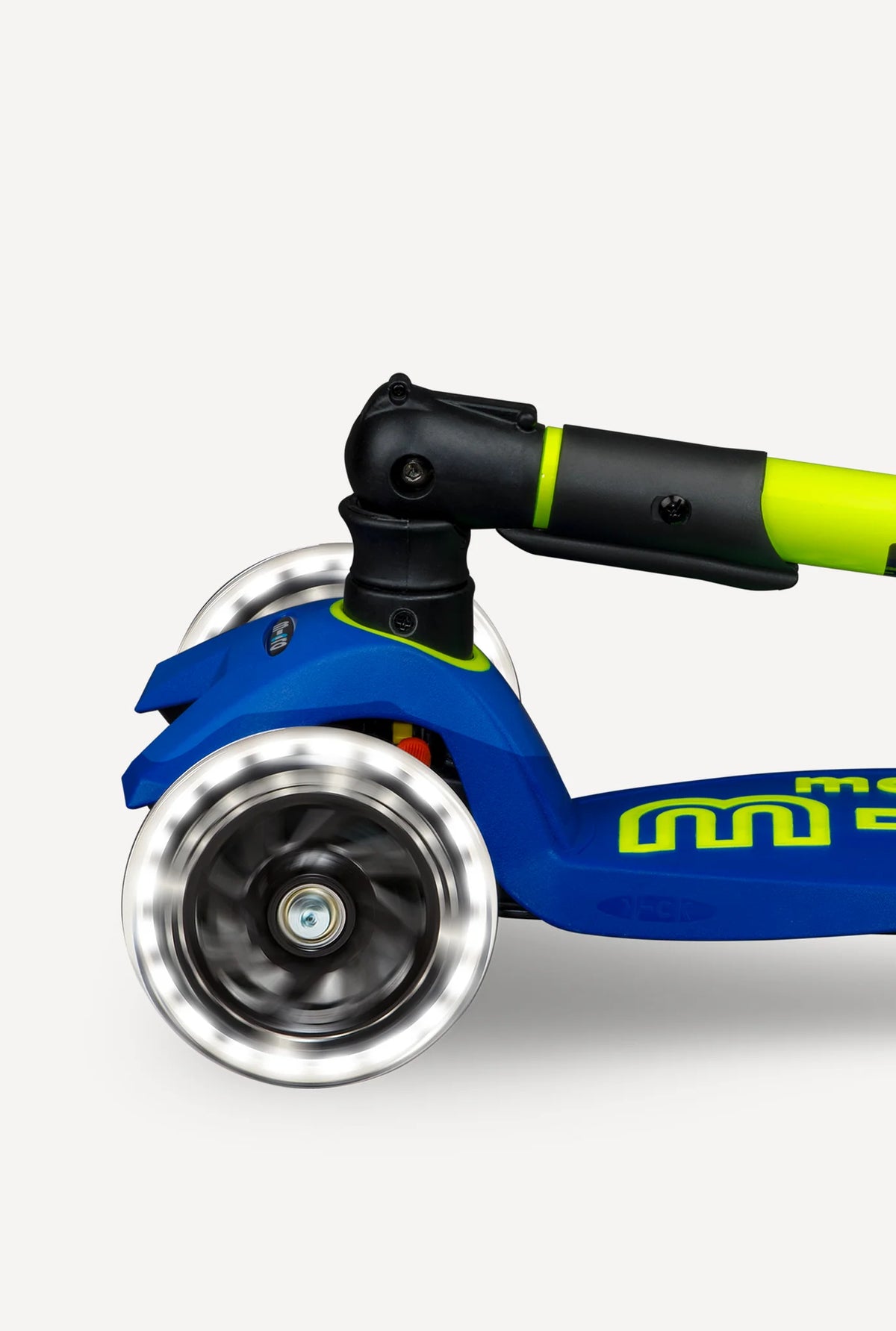 Micro Maxi Foldable LED Scooter