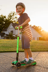 Micro Maxi Foldable LED Scooter
