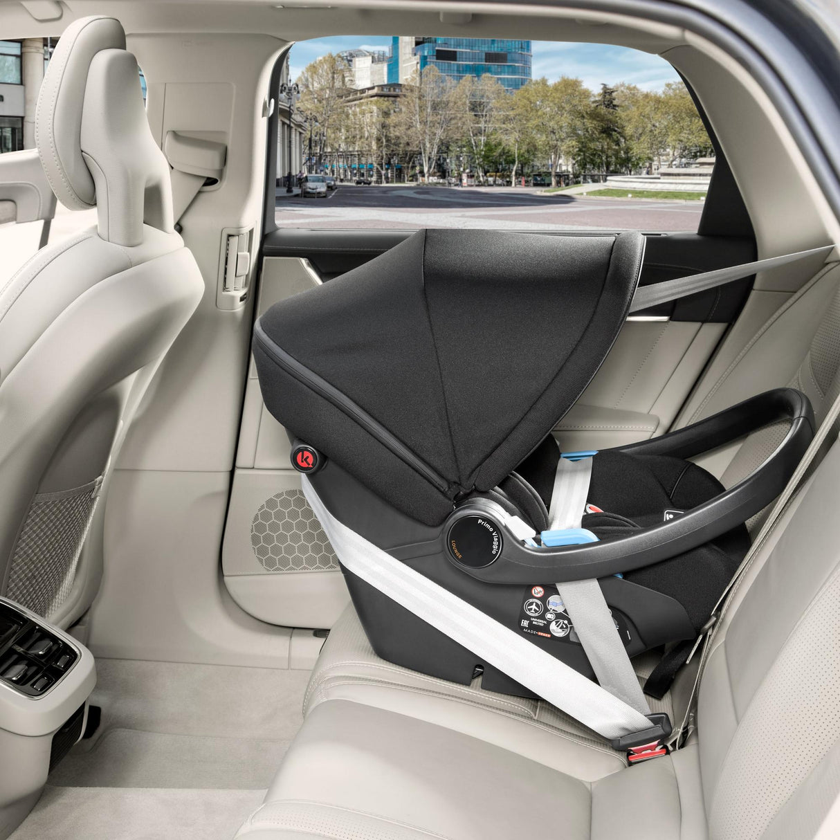 PEG Primo Viaggio Urban Mobility Infant Car Seat